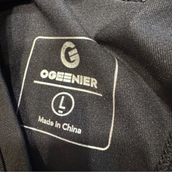 OGEENIER Women’s Active Tank Top Size large  Black Open Back Workout Shirt - Picture 3 of 8